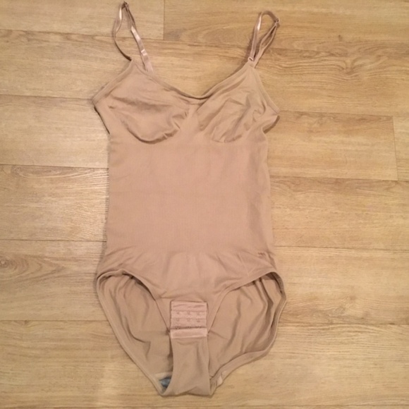 Women’s Ribbed Round Neck Tummy Control Brief Bodysuit Shapewear - Picture 6 of 9